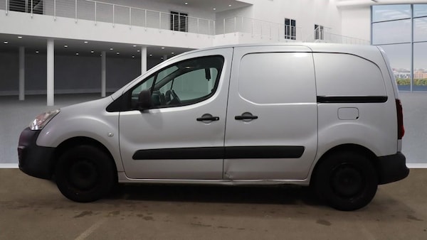 Used Peugeot Partner 2017 for sale - 76178202: Photo 6