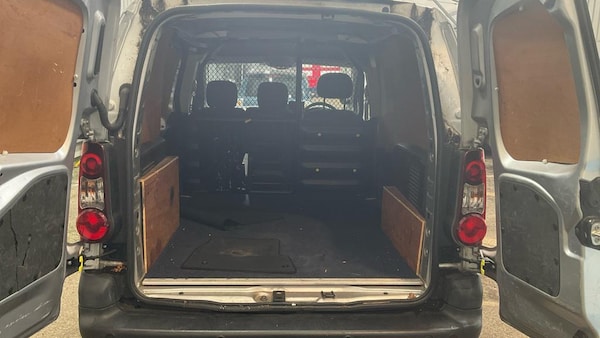 Used Peugeot Partner 2017 for sale - 76178202: Photo 7