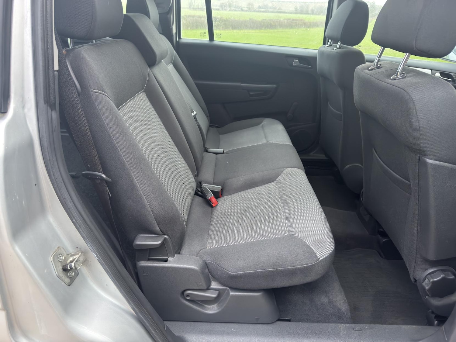 Used Vauxhall Zafira 2013 for sale - 76897350: Photo 28