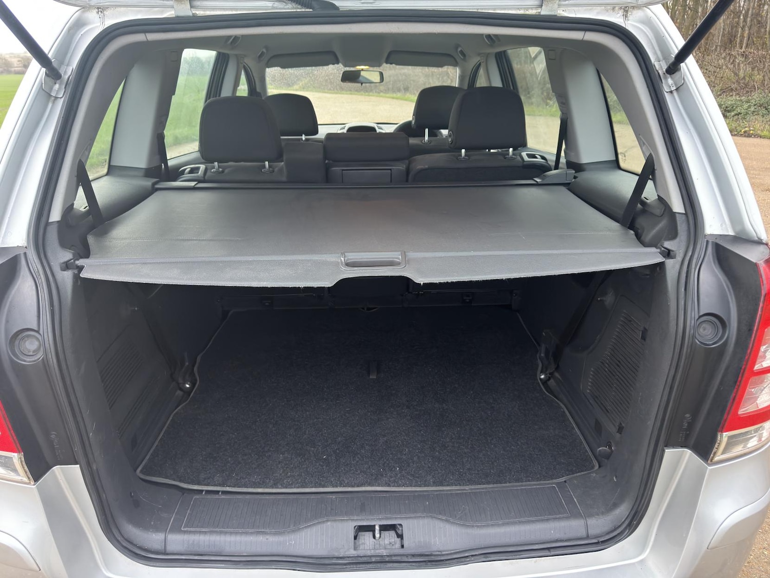 Used Vauxhall Zafira 2013 for sale - 76897350: Photo 31