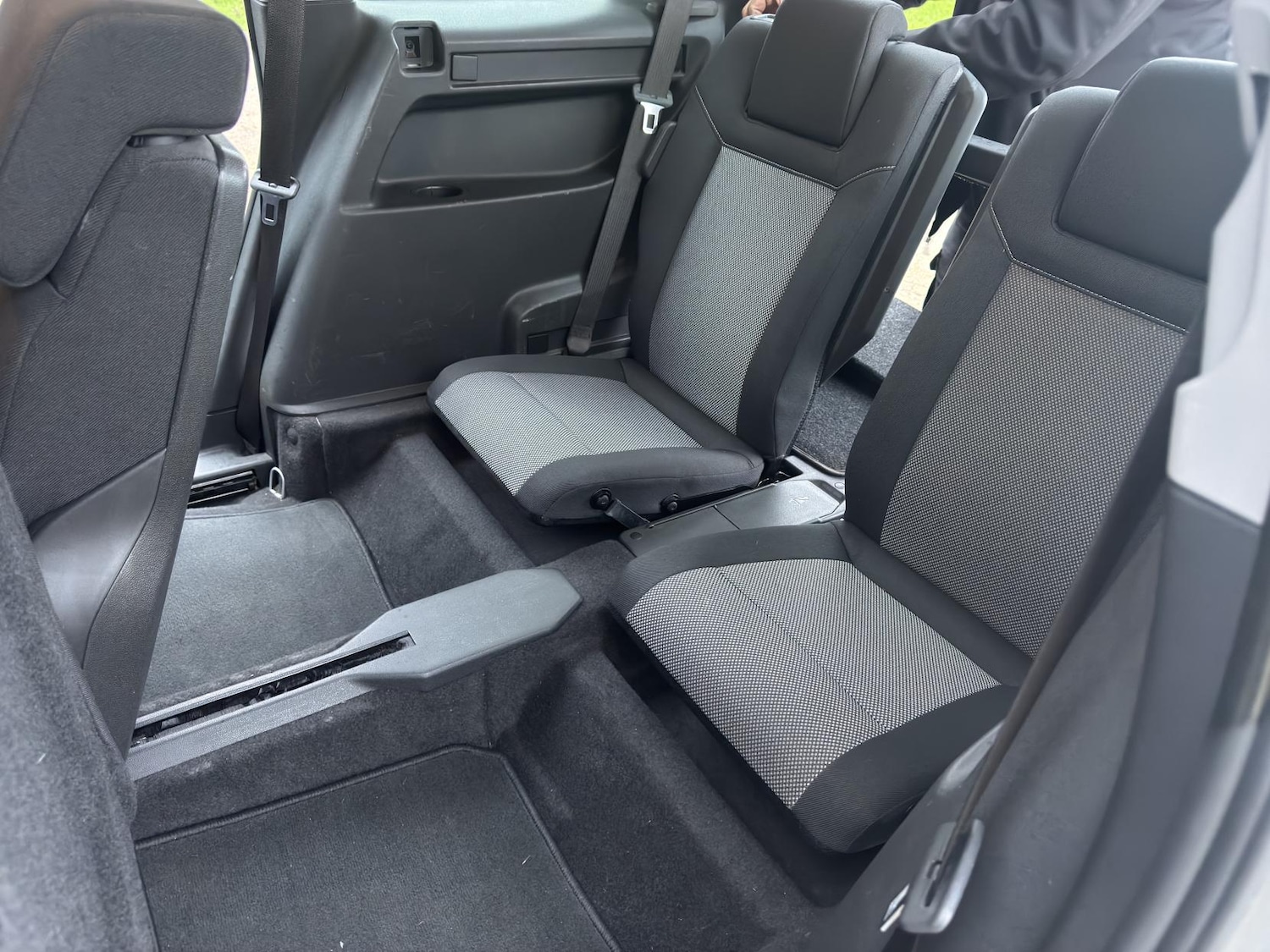 Used Vauxhall Zafira 2013 for sale - 76897350: Photo 34