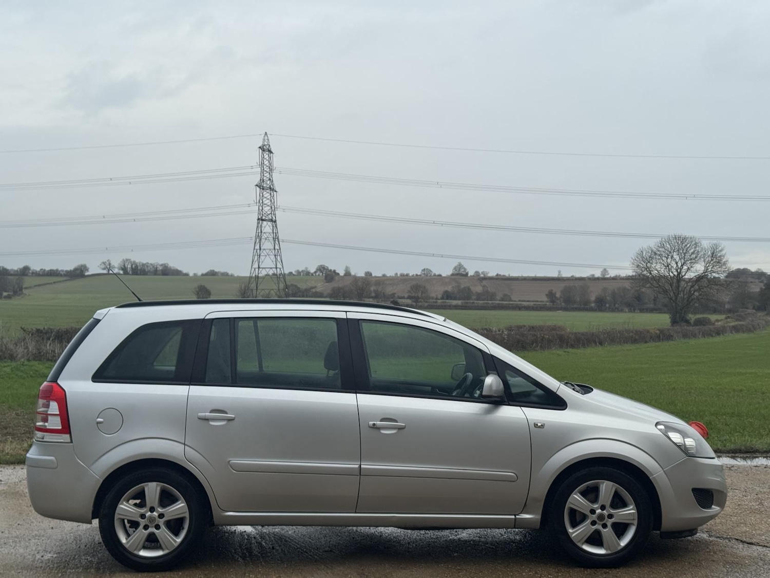 Used Vauxhall Zafira 2013 for sale - 76897350: Photo 8