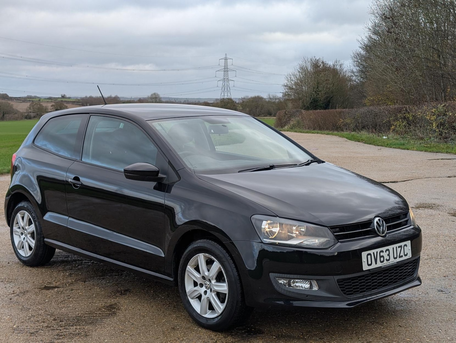 Used Volkswagen Polo 2013 for sale - 76847348: Photo 1