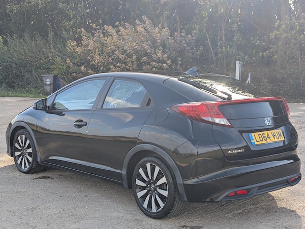 Used Honda Civic 2014 for sale - 76172733: Photo 8