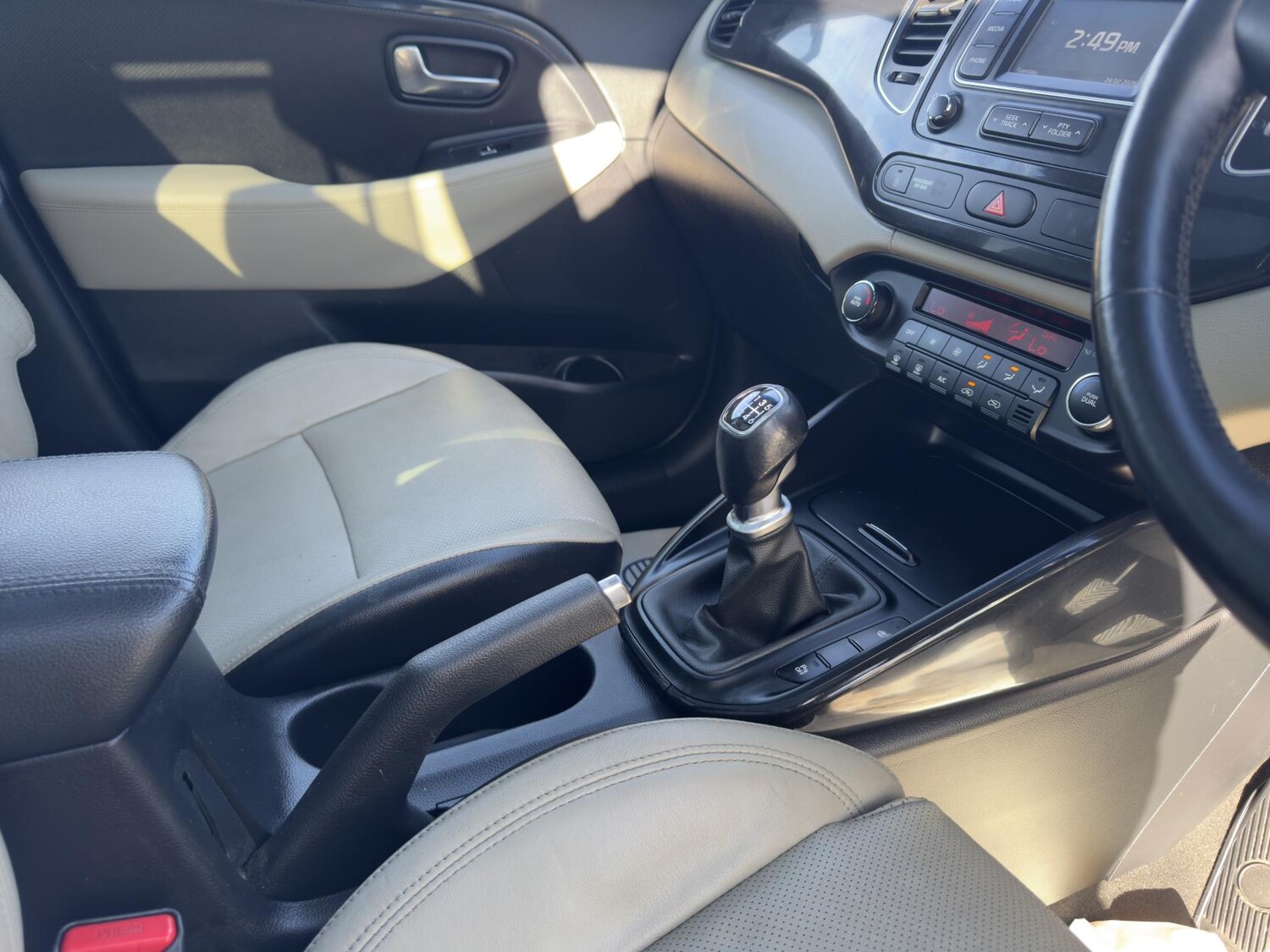 Used Kia Carens 2014 for sale - 77669453: Photo 24