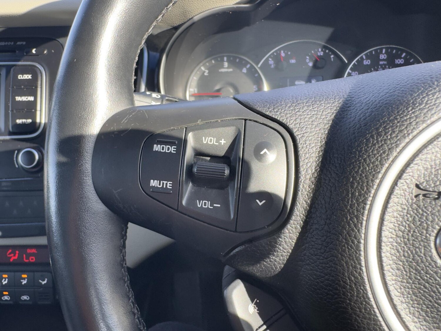 Used Kia Carens 2014 for sale - 77669453: Photo 29