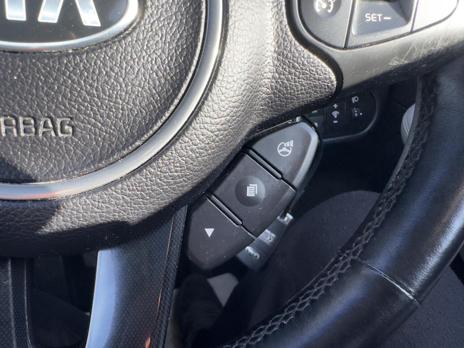 Used Kia Carens 2014 for sale - 77669453: Photo 31