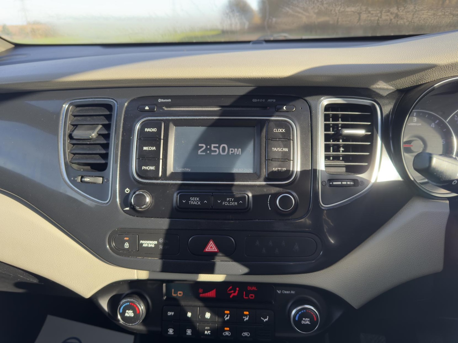 Used Kia Carens 2014 for sale - 77669453: Photo 32