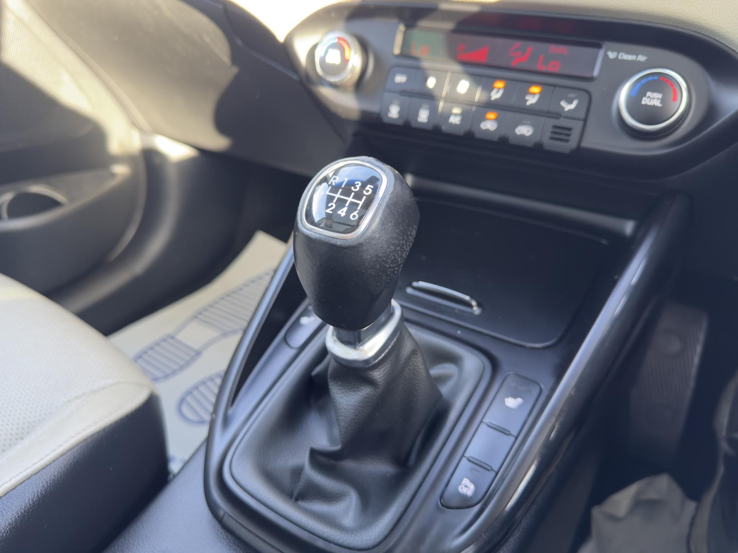 Used Kia Carens 2014 for sale - 77669453: Photo 34