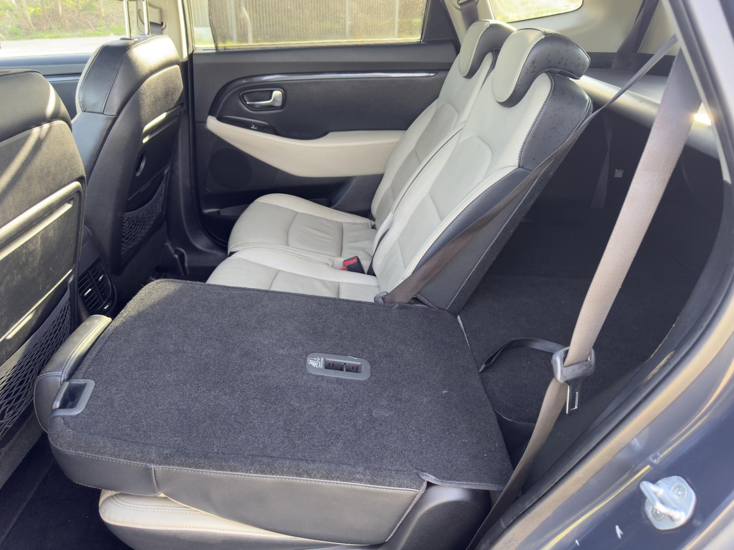 Used Kia Carens 2014 for sale - 77669453: Photo 45