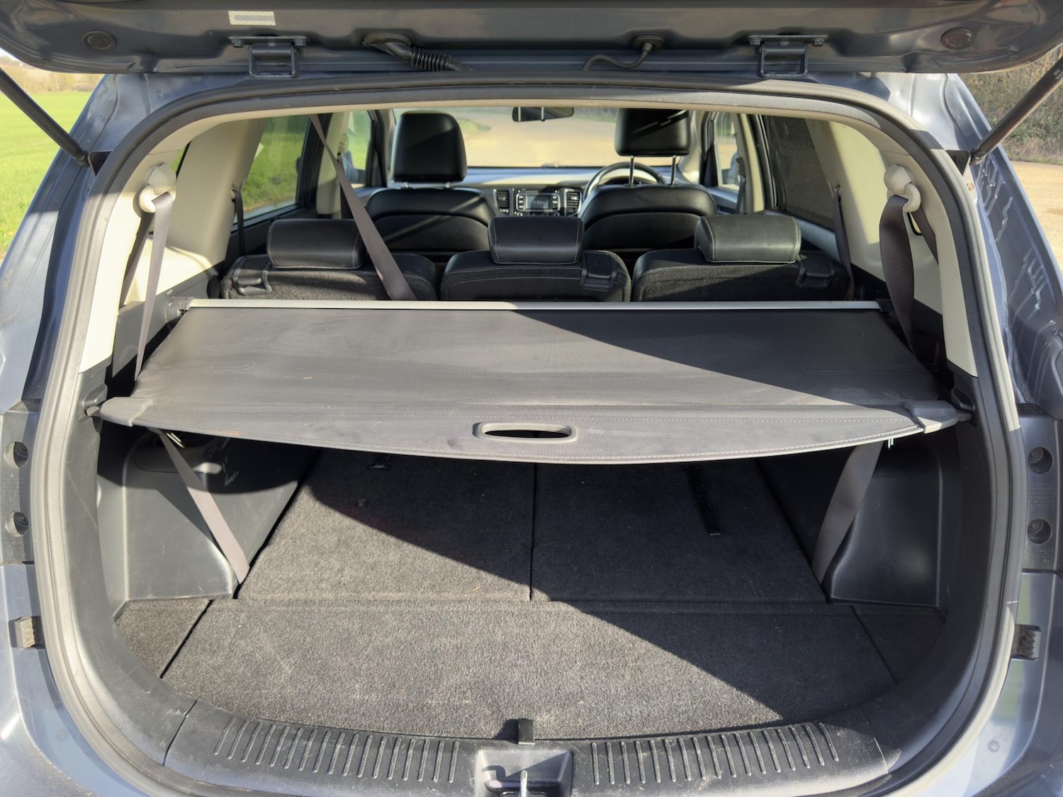 Used Kia Carens 2014 for sale - 77669453: Photo 49