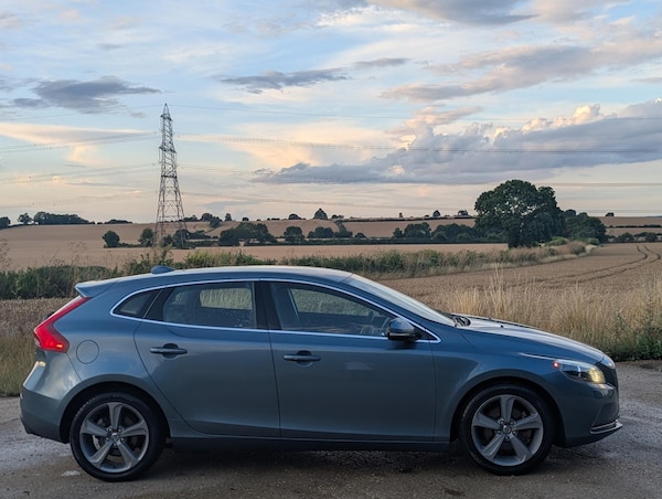 Used Volvo V40 2025 for sale - 75396747: Photo 13