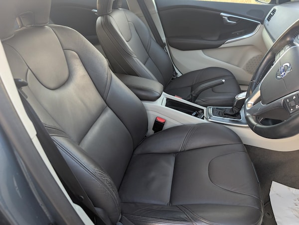Used Volvo V40 2025 for sale - 75396747: Photo 17