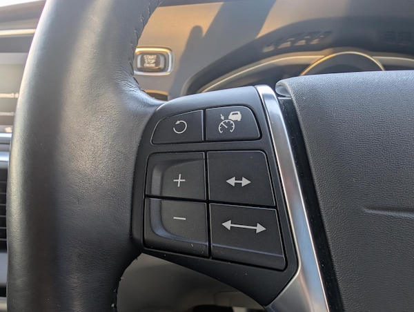 Used Volvo V40 2025 for sale - 75396747: Photo 20