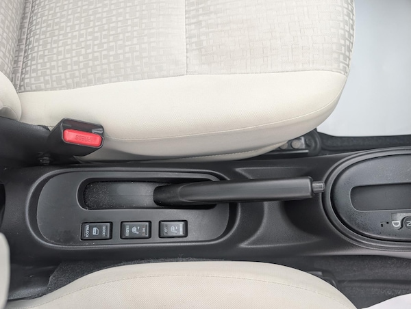 Used Volvo V40 2025 for sale - 75396747: Photo 30