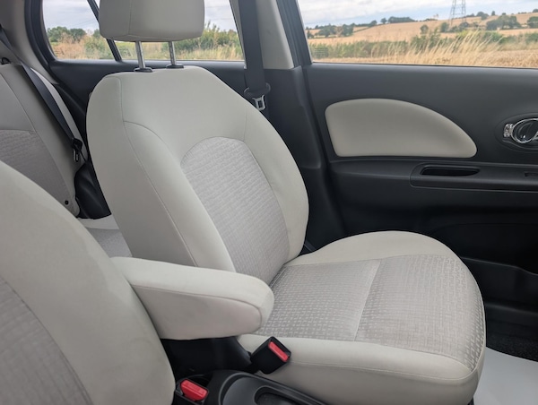 Used Volvo V40 2025 for sale - 75396747: Photo 32