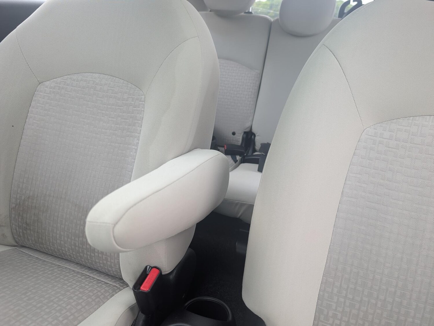 Used Volvo V40 2013 for sale - 75396747: Photo 35