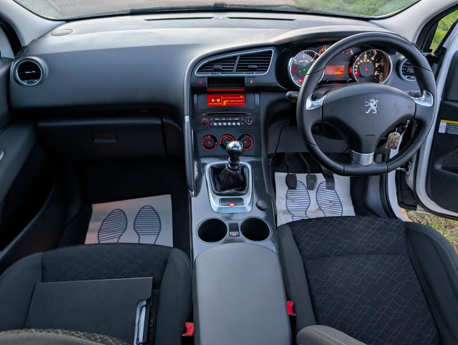 Used Peugeot 3008 2015 for sale - 77941601: Photo 12