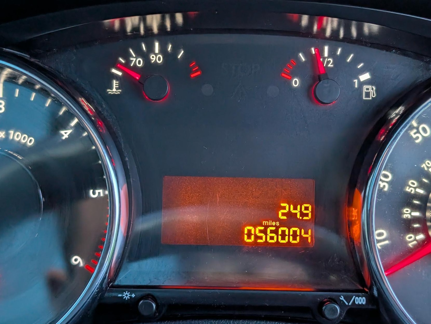 Used Peugeot 3008 2015 for sale - 77941601: Photo 15