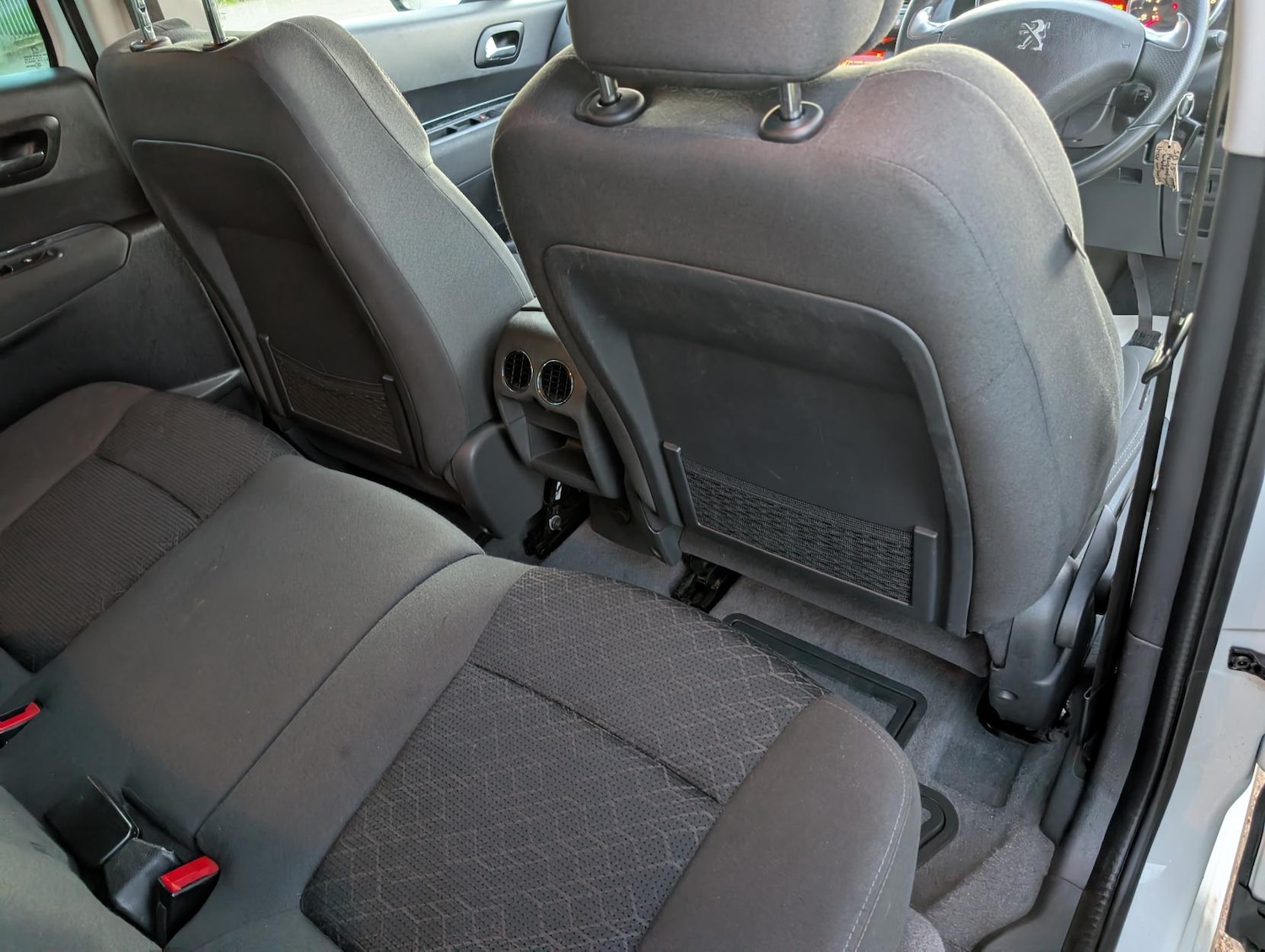 Used Peugeot 3008 2015 for sale - 77941601: Photo 21