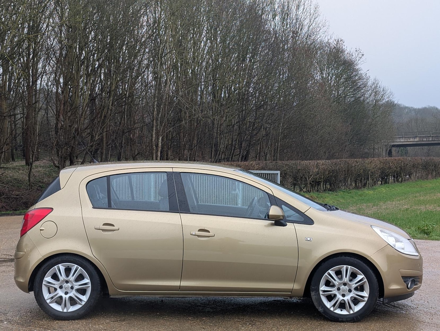 Used Vauxhall Corsa 2010 for sale - 77381186: Photo 8