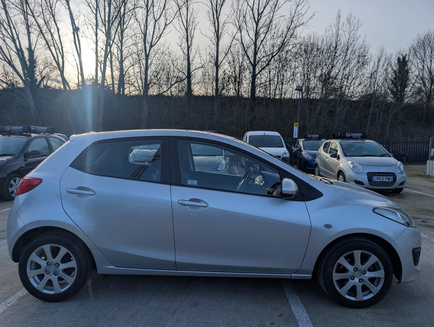 Used Mazda Mazda2 2010 for sale - 77562492: Photo 12