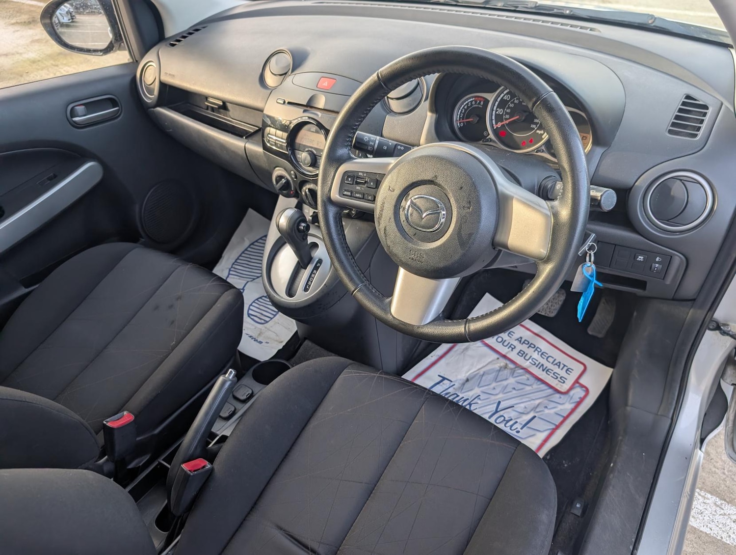 Used Mazda Mazda2 2010 for sale - 77562492: Photo 15