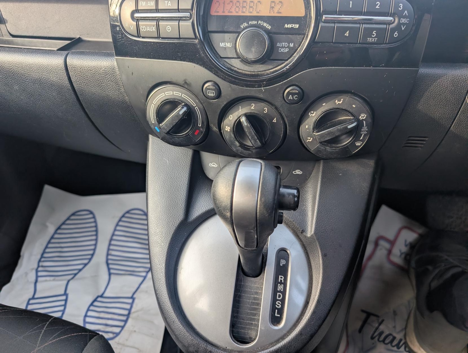 Used Mazda Mazda2 2010 for sale - 77562492: Photo 26