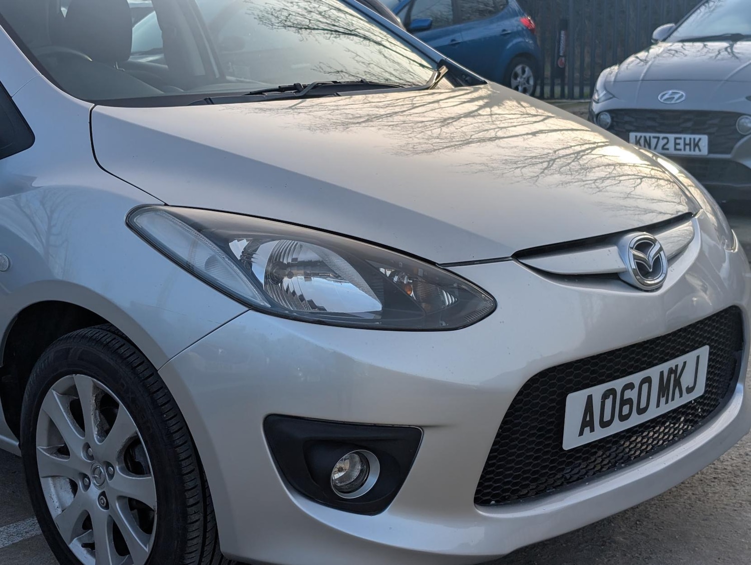 Used Mazda Mazda2 2010 for sale - 77562492: Photo 3