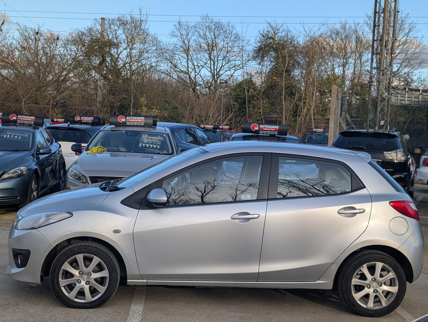 Used Mazda Mazda2 2010 for sale - 77562492: Photo 7