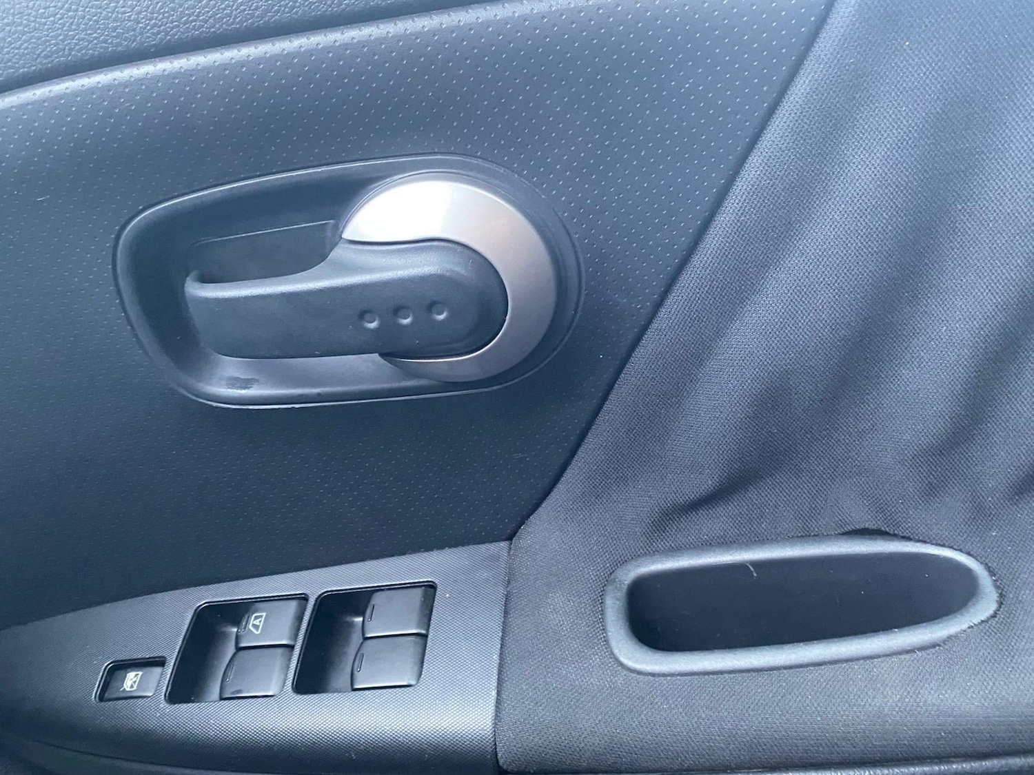 Used Nissan Note 2011 for sale - 77268882: Photo 23