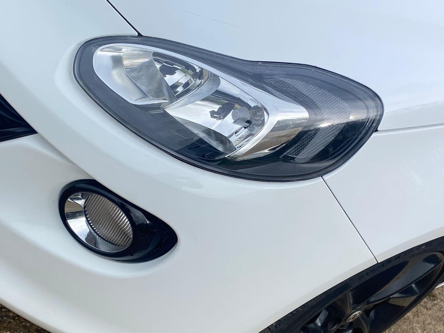 Used Vauxhall ADAM 2016 for sale - 77647560: Photo 24