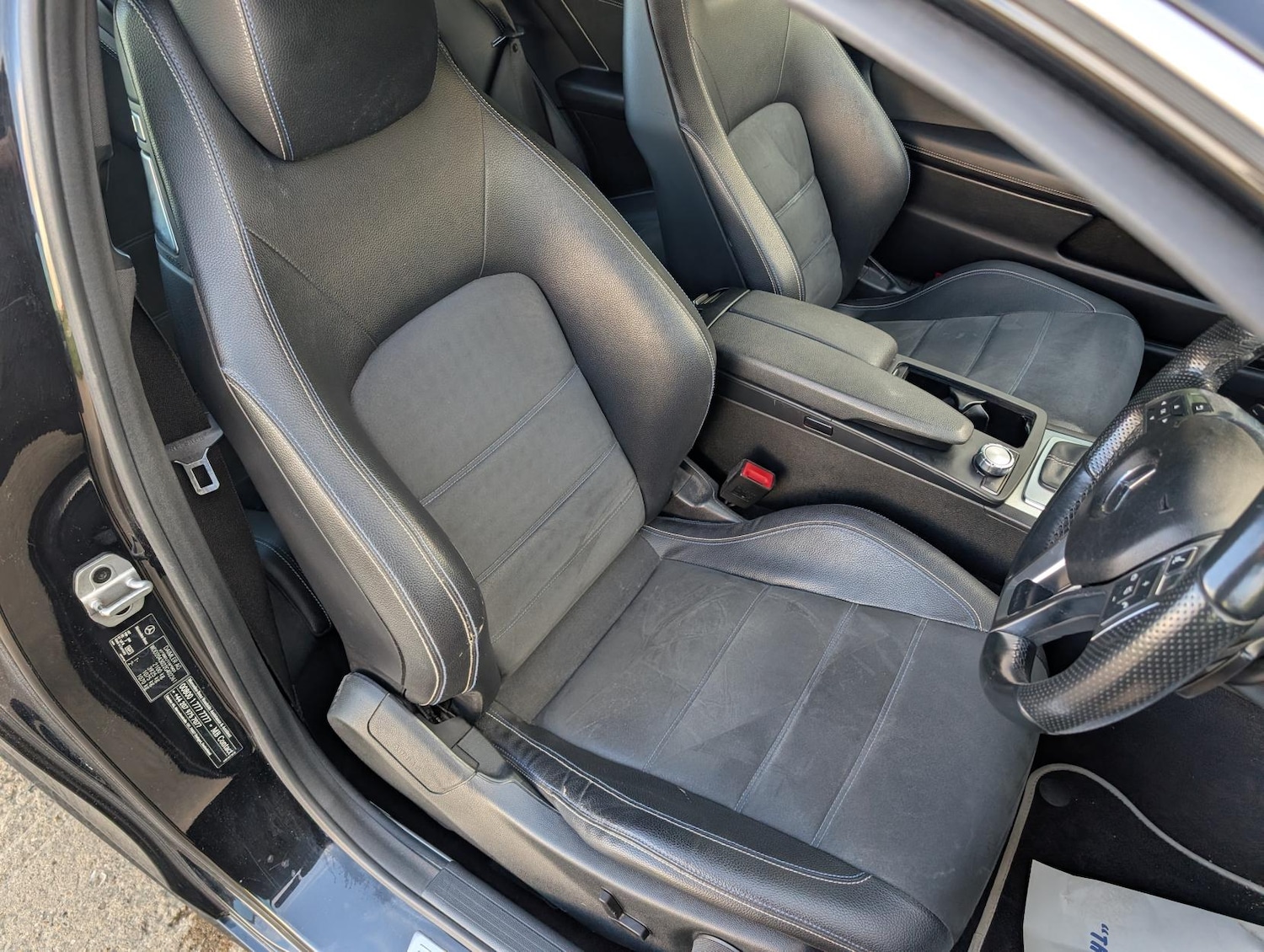 Used Mercedes-Benz C Class 2015 for sale - 77897940: Photo 12