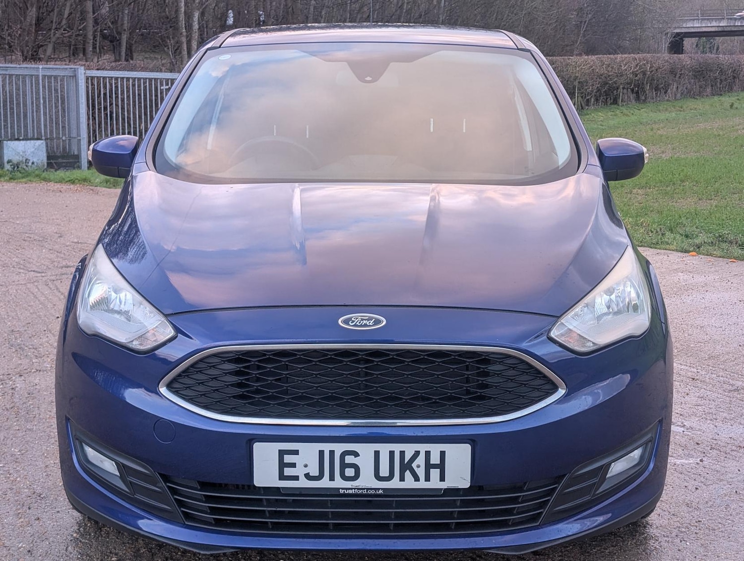 Used Ford C-Max 2016 for sale - 77235610: Photo 2