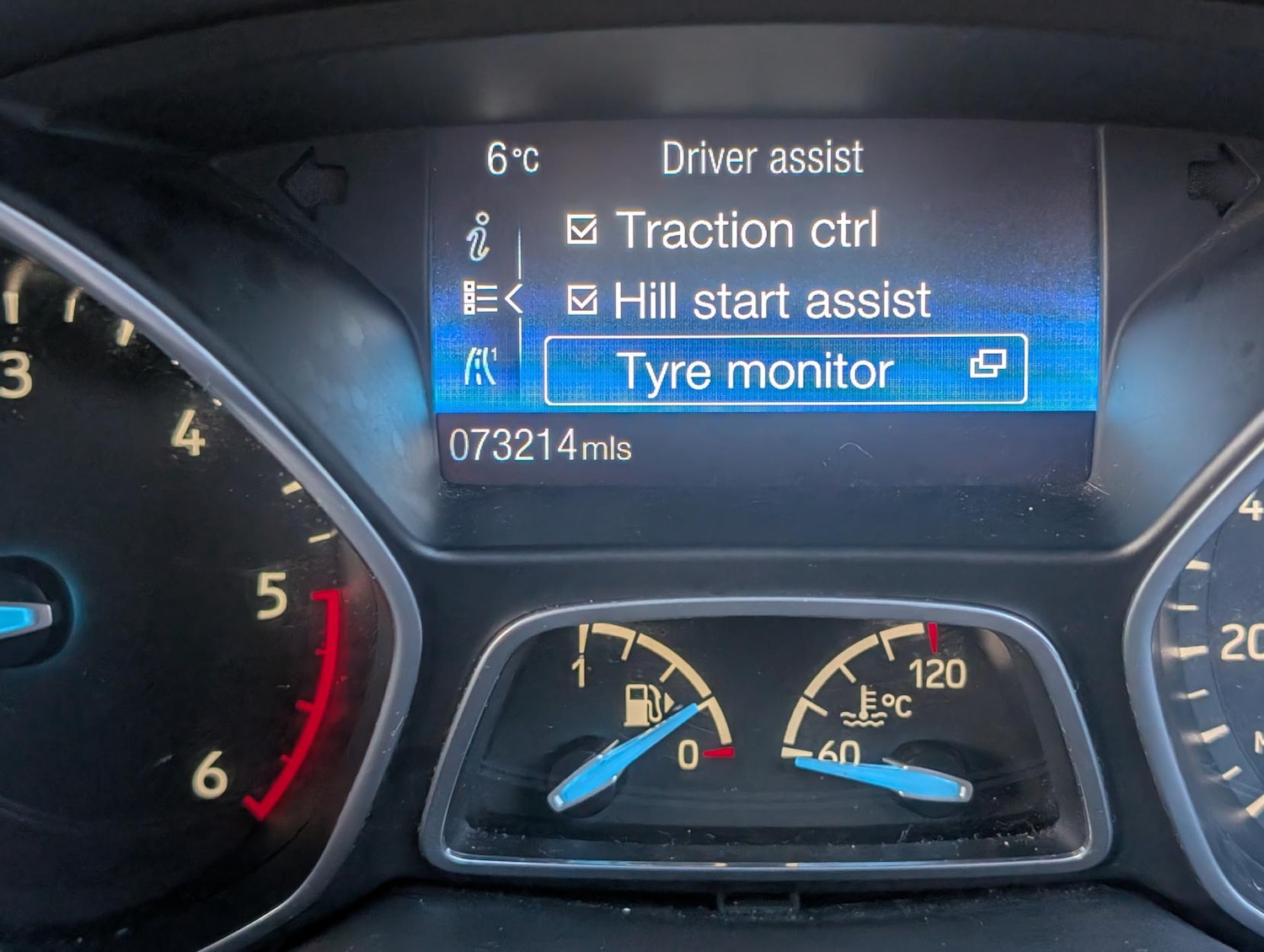 Used Ford C-Max 2016 for sale - 77235610: Photo 24