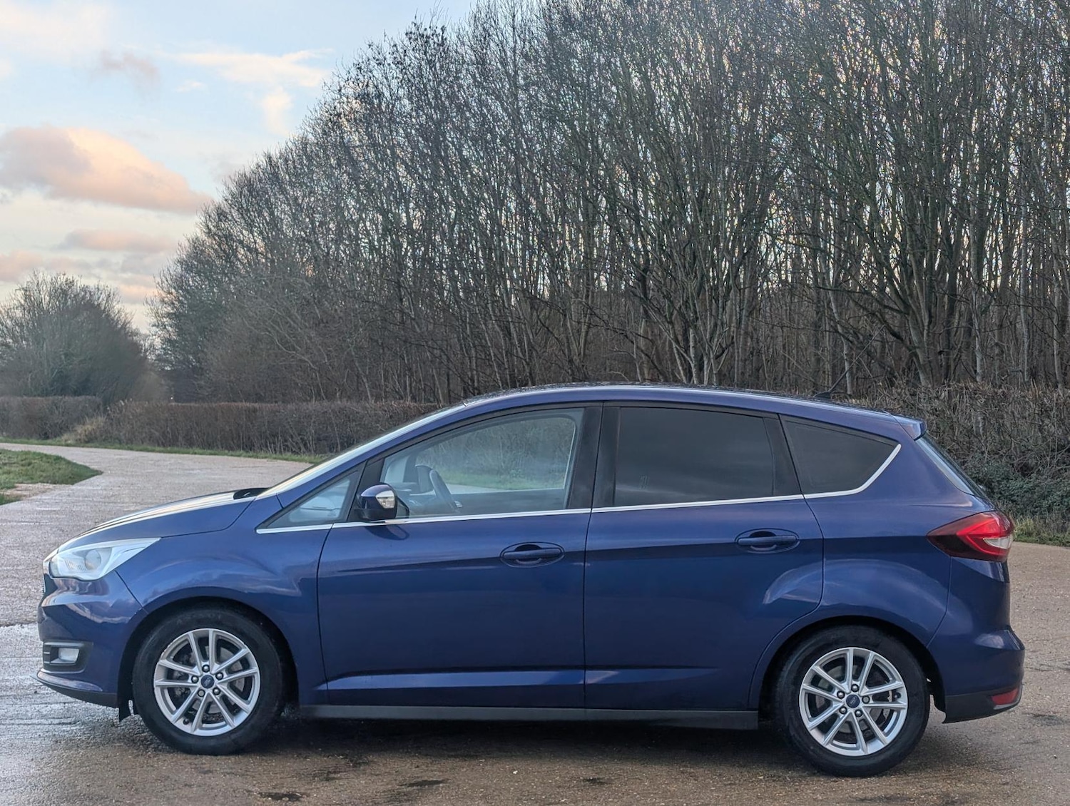 Used Ford C-Max 2016 for sale - 77235610: Photo 4