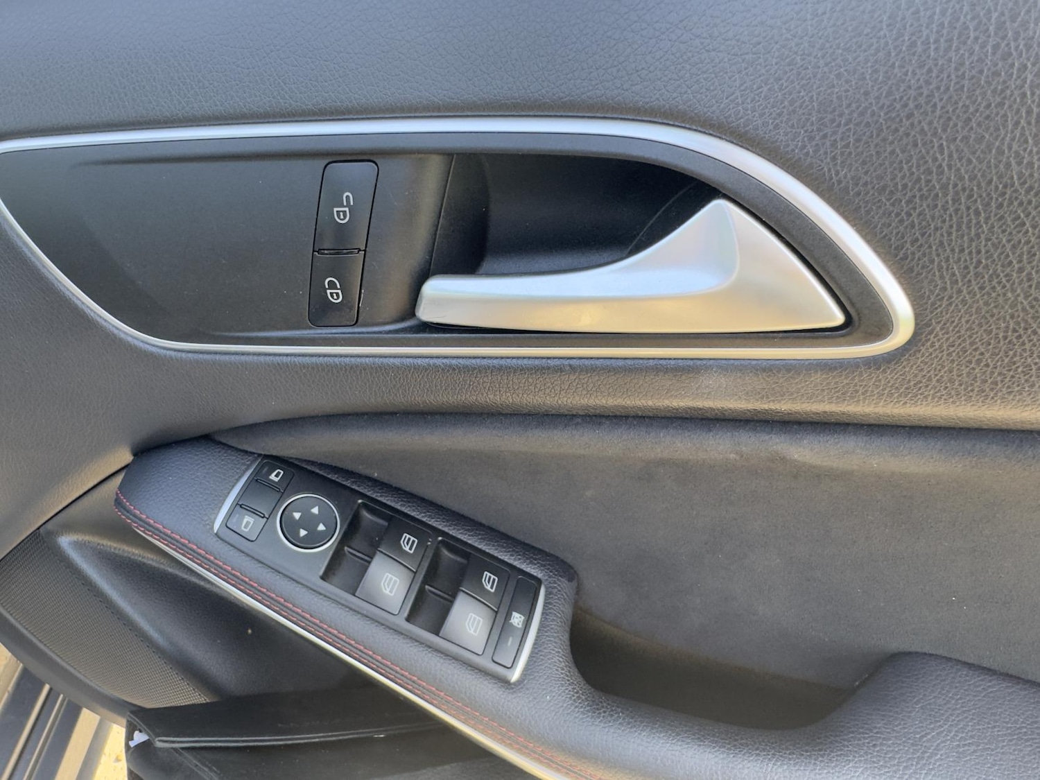 Used Mercedes-Benz A-Class 2017 for sale - 77669433: Photo 12