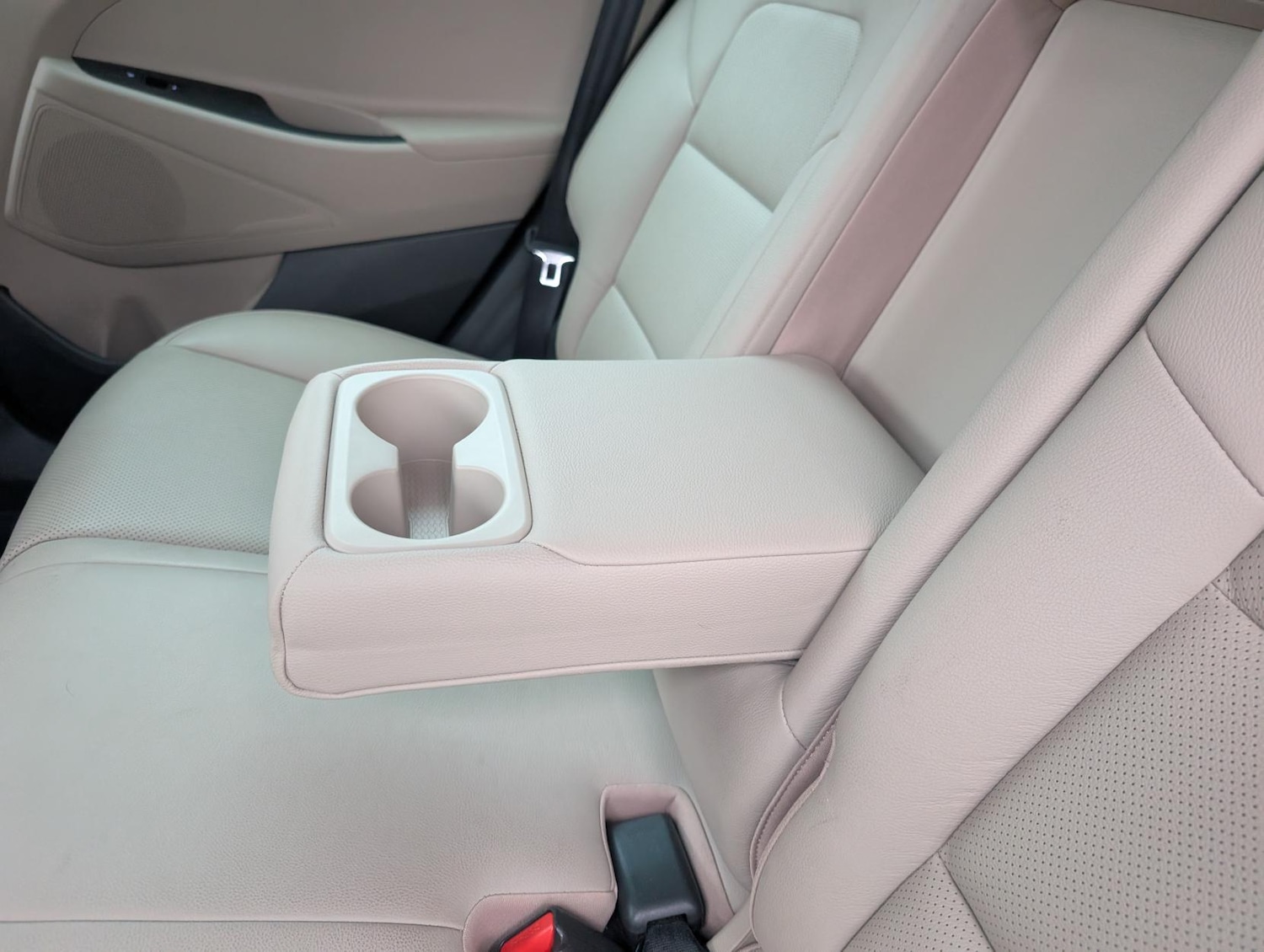 Used Hyundai TUCSON 2015 for sale - 77395400: Photo 42