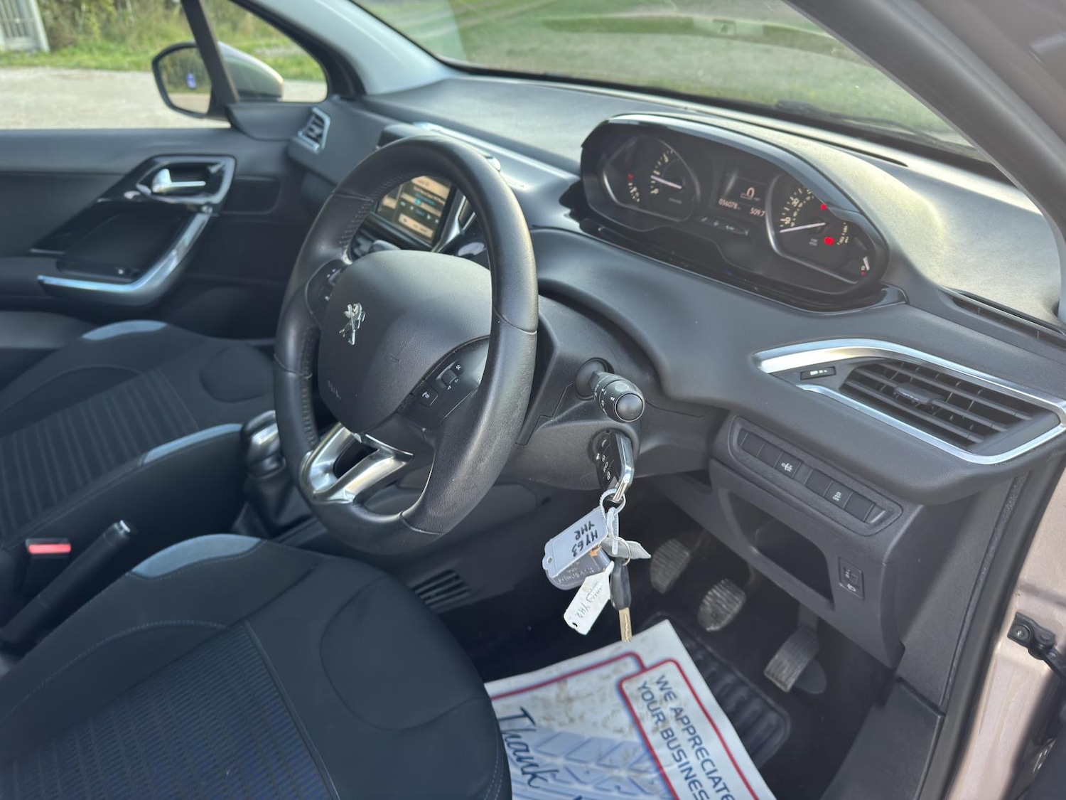 Used Peugeot 208 2013 for sale - 76092260: Photo 17
