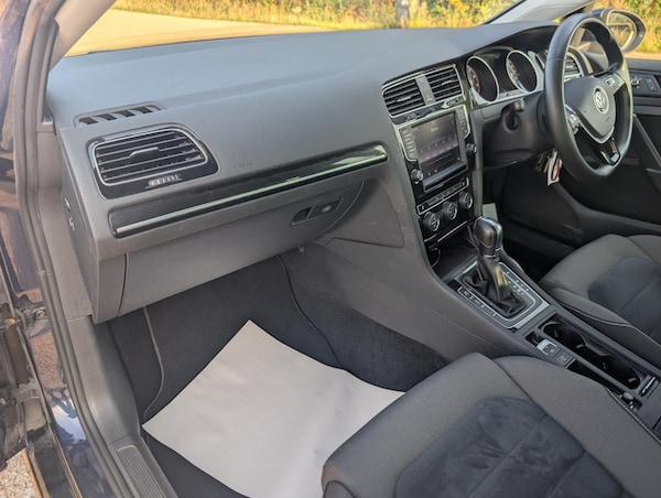 Used Volkswagen Golf 2025 for sale - 75400248: Photo 23