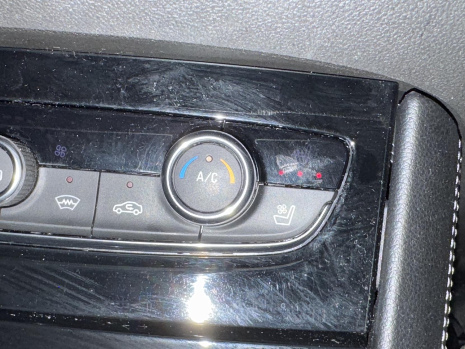 Used Vauxhall Grandland X 2018 for sale - 76650015: Photo 32