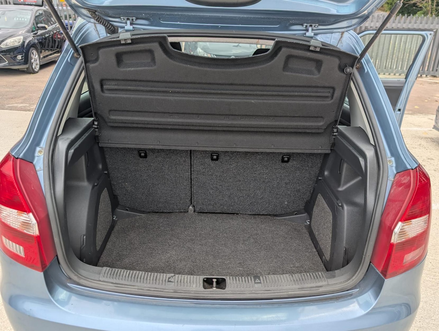 Vehicle 29
