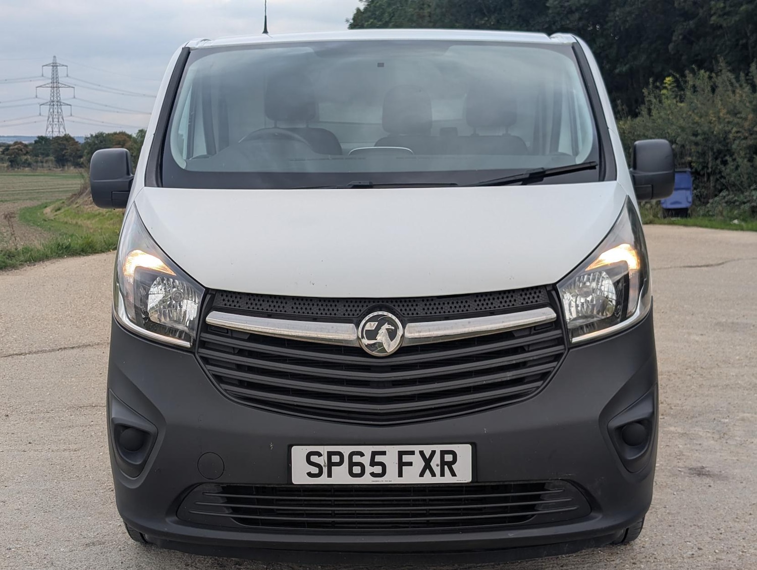 Used Vauxhall Vivaro 2015 for sale - 76092265: Photo 3