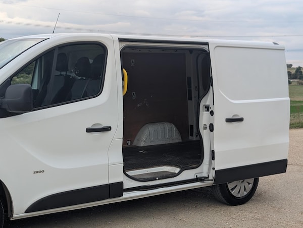 Used Vauxhall Vivaro 2023 for sale - 76092265: Photo 9