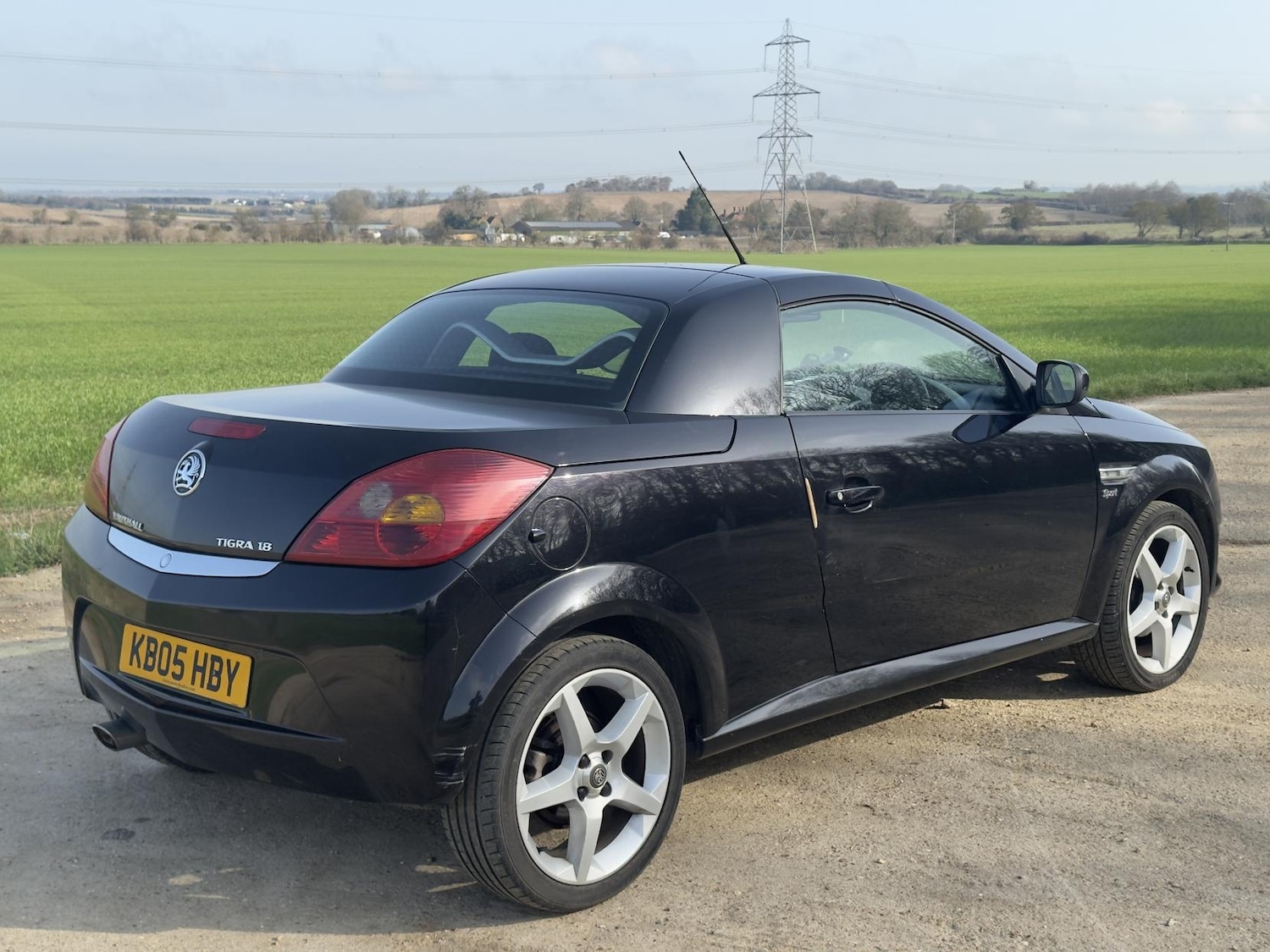 Used Vauxhall Tigra 2005 for sale - 77710776: Photo 8