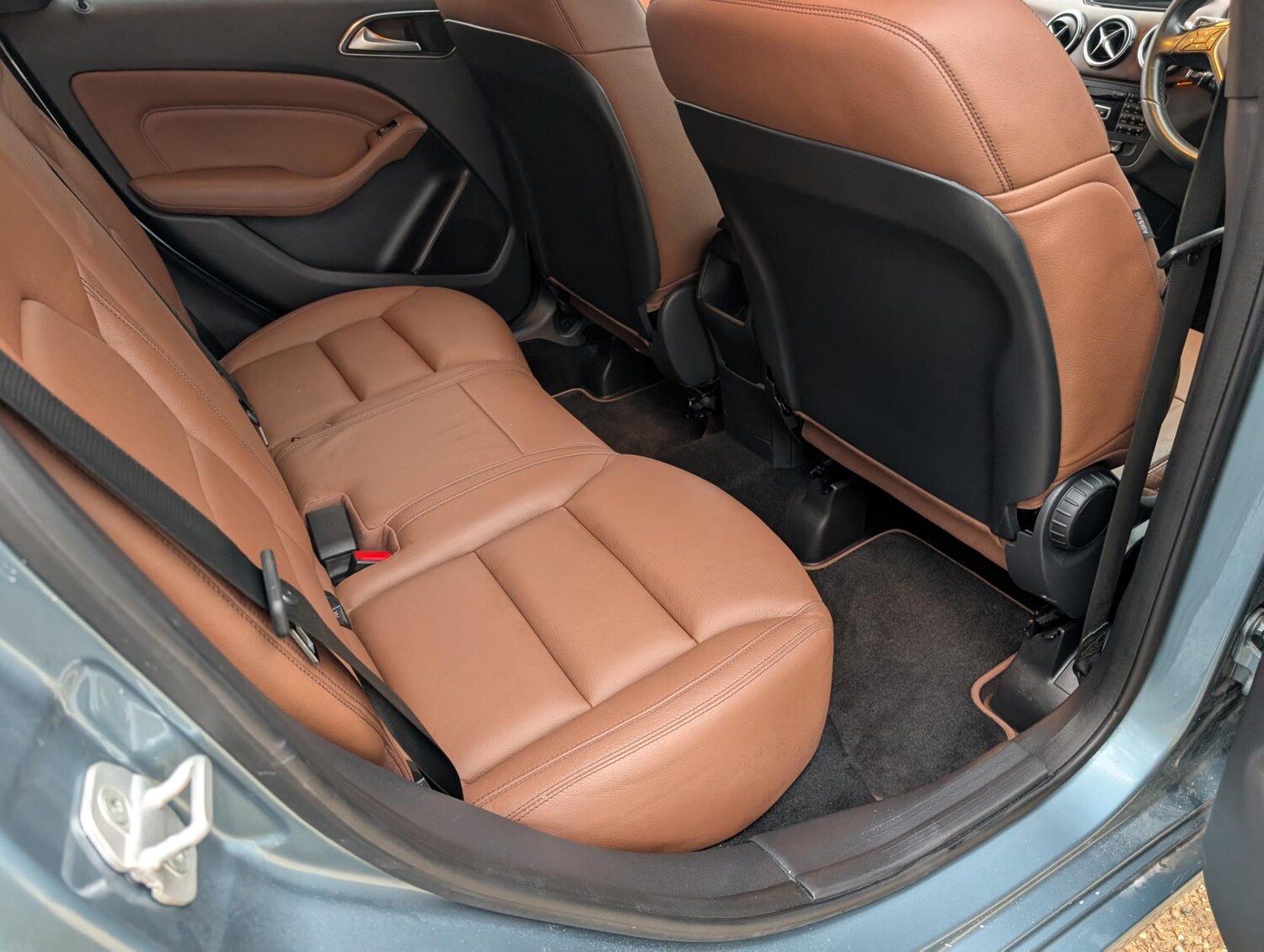 Used Mercedes-Benz B Class 2013 for sale - 77799768: Photo 31