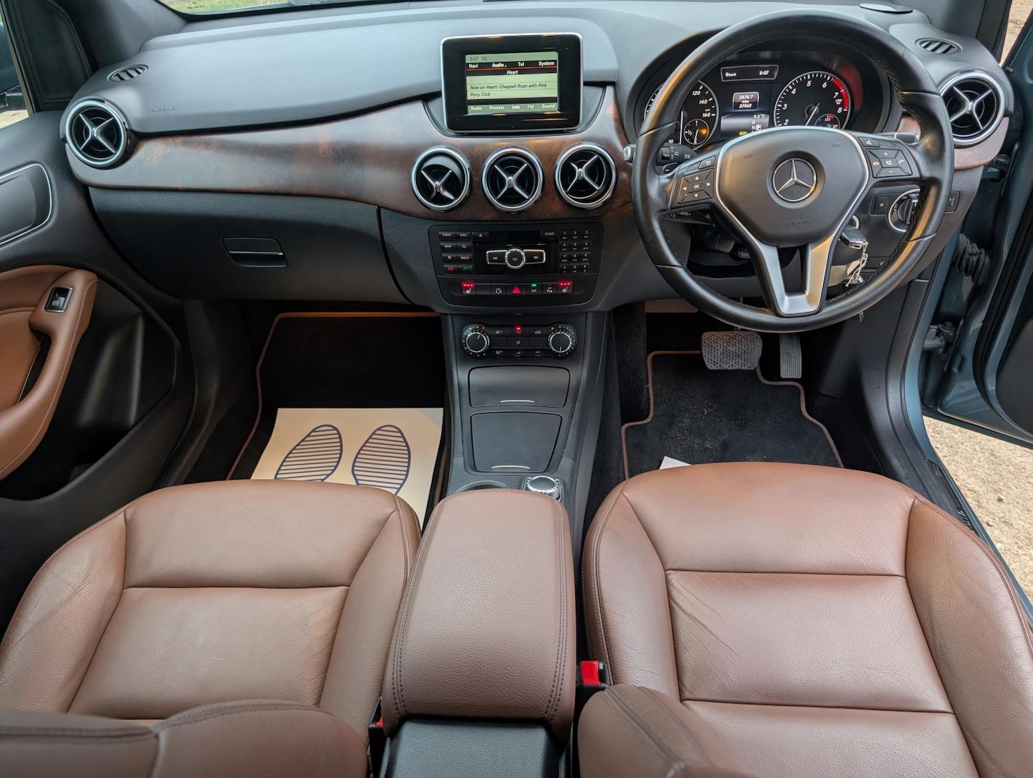 Used Mercedes-Benz B Class 2013 for sale - 77799768: Photo 9