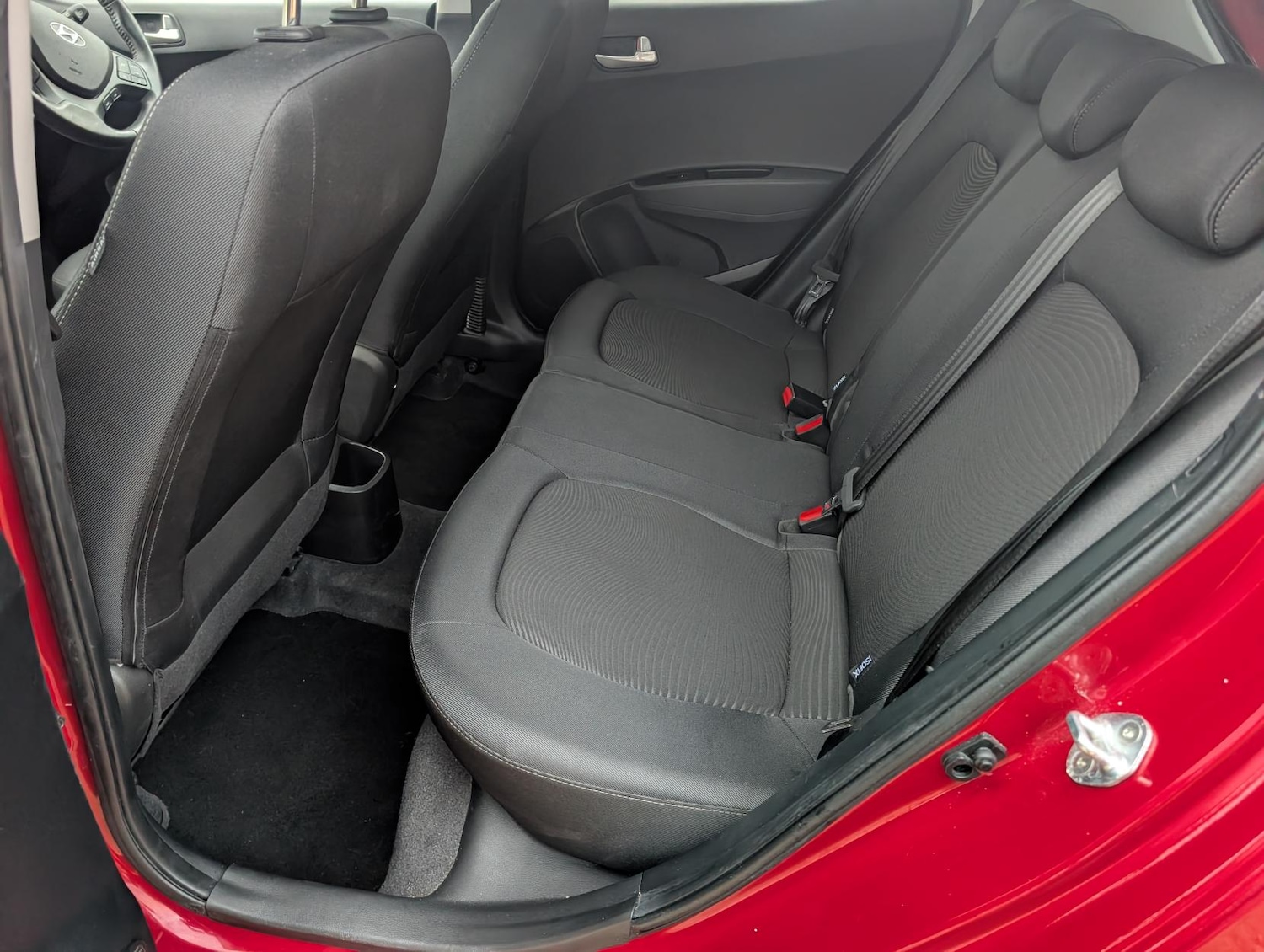 Used Hyundai i10 2017 for sale - 76511214: Photo 18