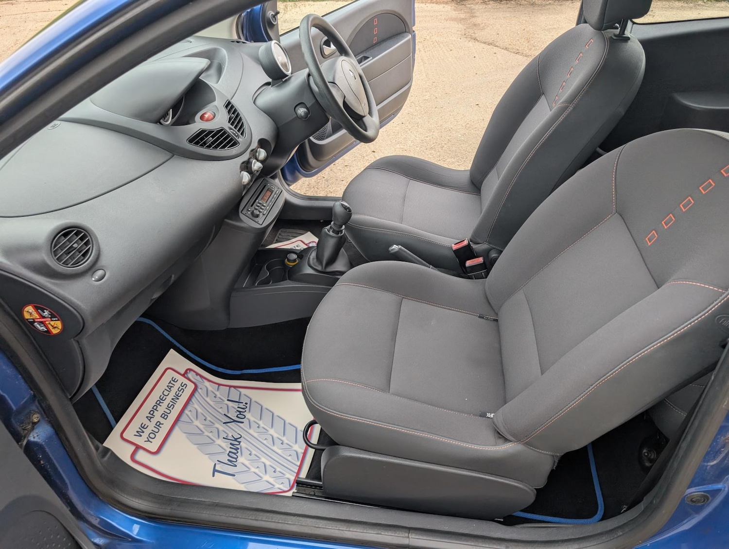 Used Renault Twingo 2010 for sale - 76312650: Photo 11