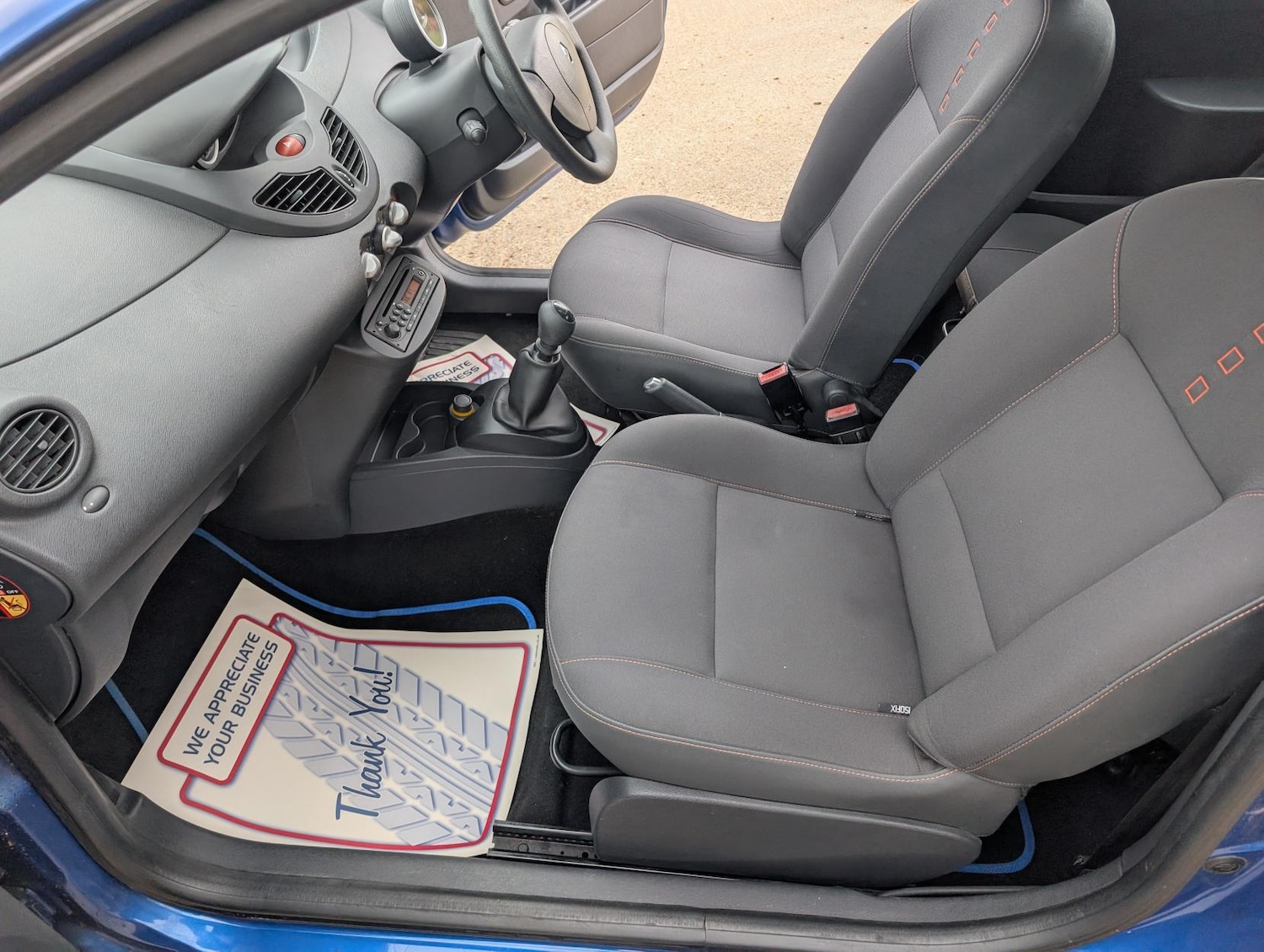 Used Renault Twingo 2010 for sale - 76312650: Photo 14